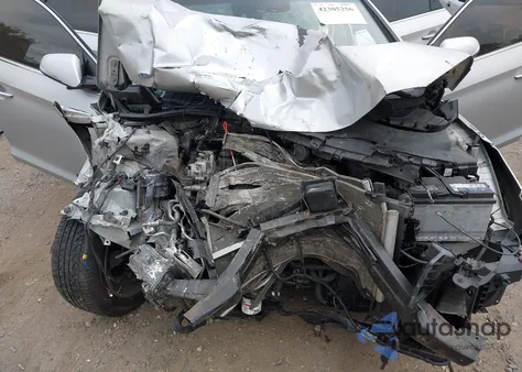 2015 Hyundai Sonata Limited из США, поврежденный, VIN 5NPE34AF9FH028446